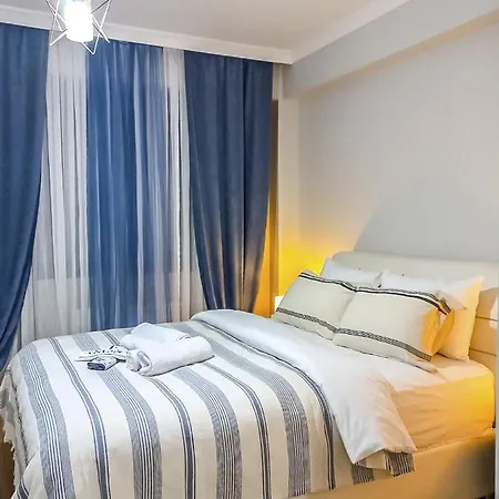 Charming Flat In Uskudar With Balcony * איסטמבול